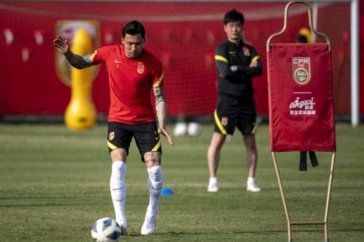 北青：U19国足热身赛与海港B队战平，球队29日凌晨赴法国