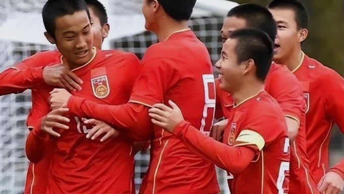 昨晚U17国足这套首发阵容，拿下西班牙U17完全不是问题