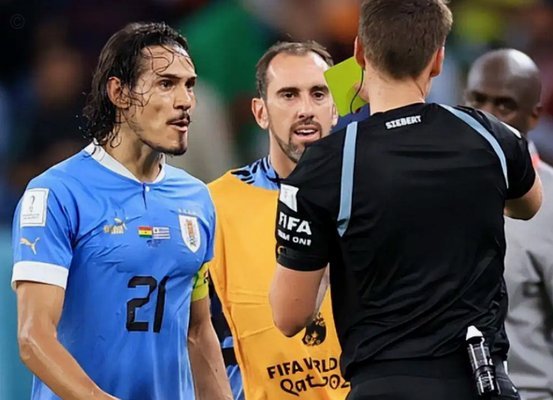 奥莱记者：FIFA对帕雷德斯和加维明显双标，贝林也没被处罚