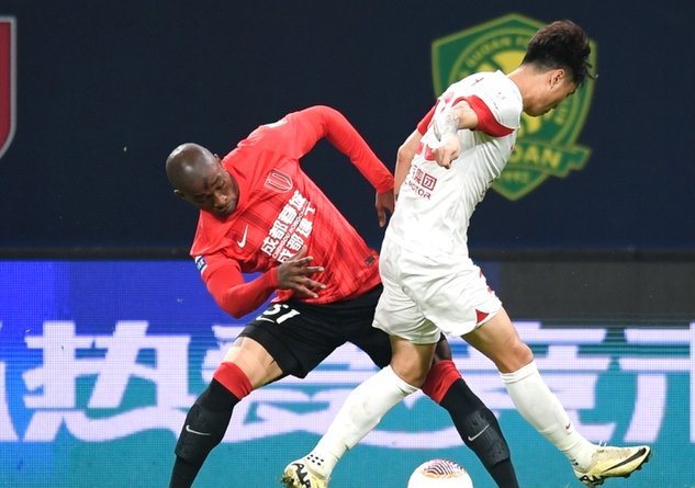 蓉城3轮不胜，客场0-3海港错失冠军